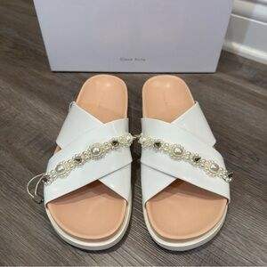 Simone Rocha Pearl And Stud Embellished Sandals in White